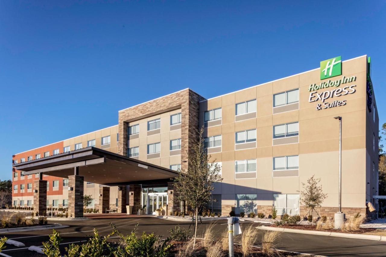 Holiday Inn Express & Suites Wilmington West - Medical Park By Ihg Exterior photo